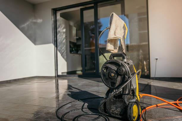 Best Roof Washing  in Johnsburg, IL
